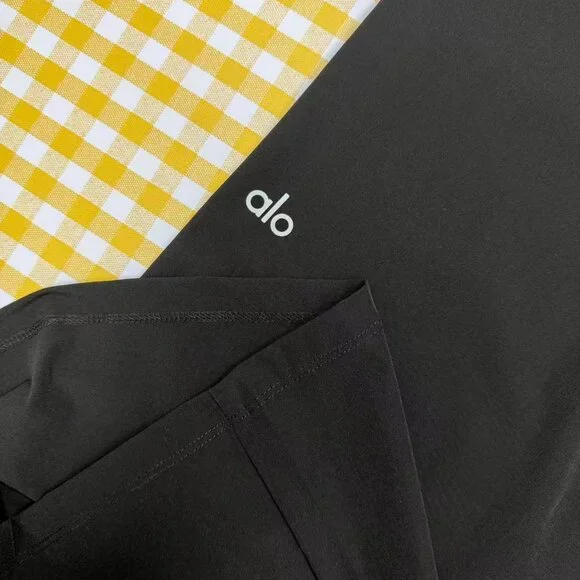 Black Casual Wide-Leg Pants Alo Yoga athletic pants size M (Regular)🔅🧘 - Picture 8 of 11